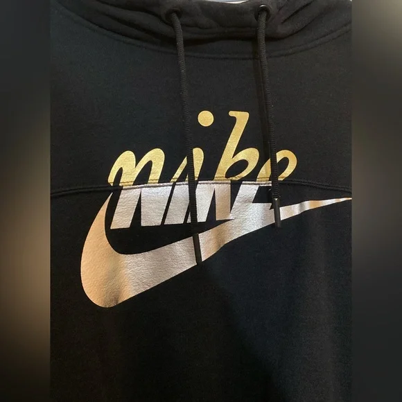 Nike Rally Metallic Clash - Size Large - Picture 3 of 5